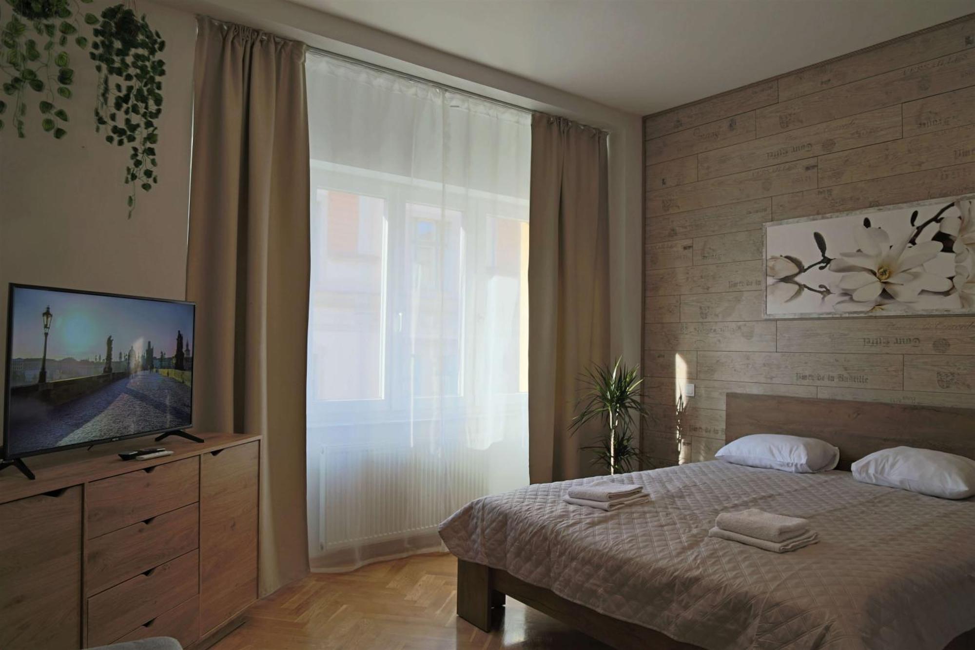 Charles Square Apartments — Photos 1