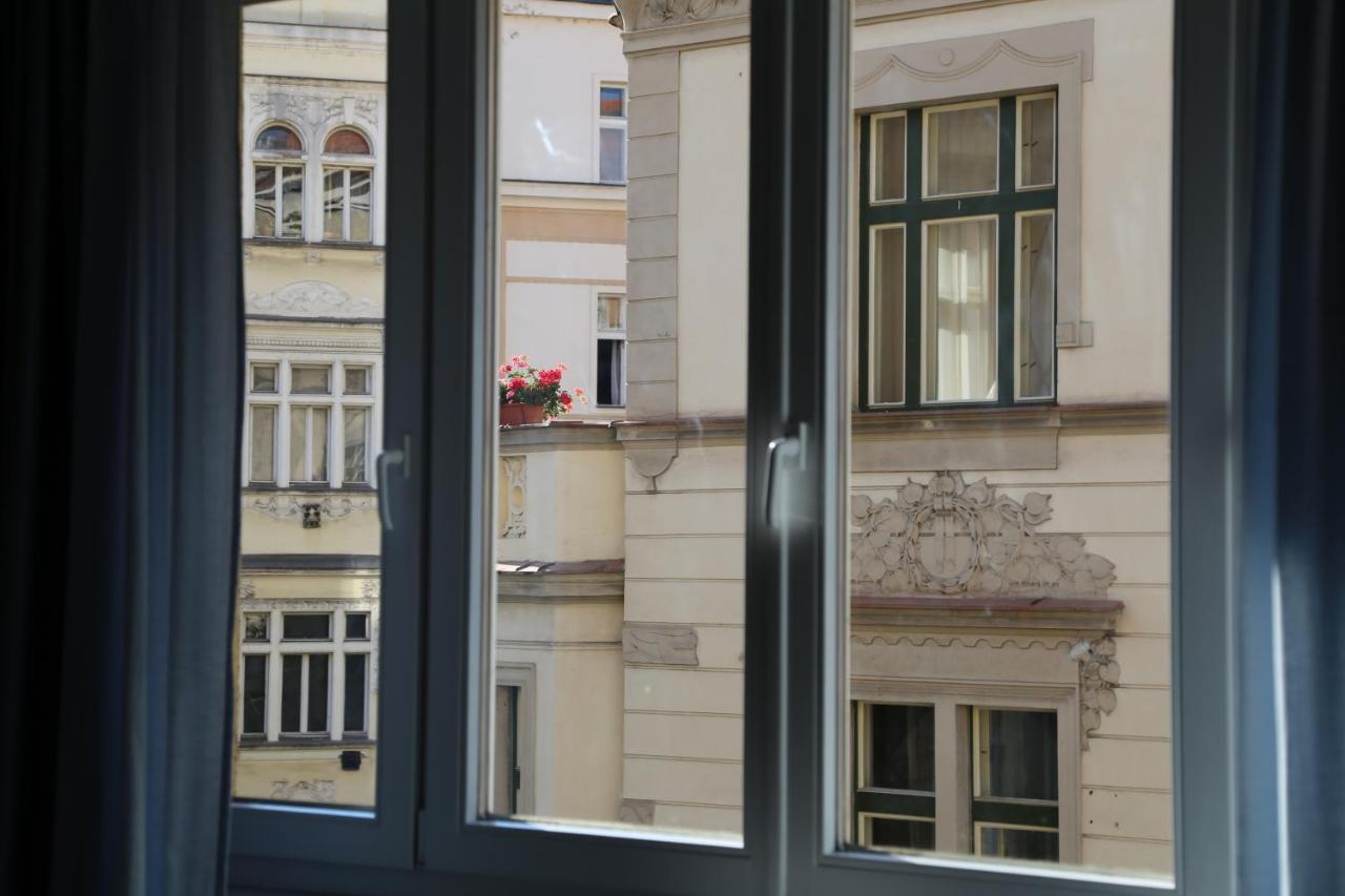 Charles Square Apartments, Prague